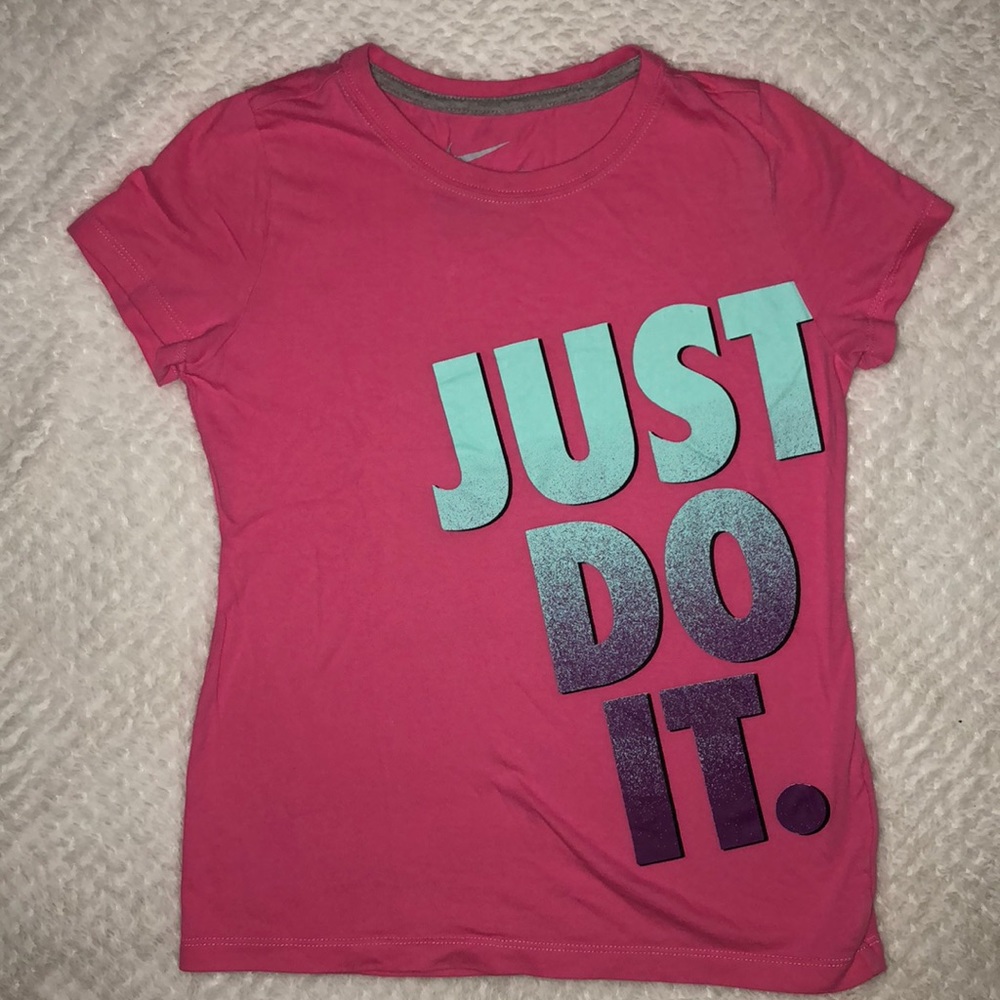 Nike T-shirt